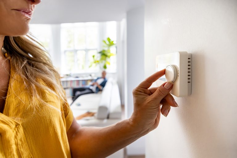Comment fonctionne une pompe à chaleur réversible ?